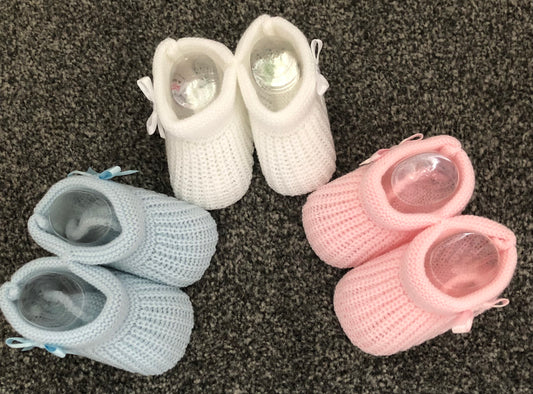 Newborn Knitted Baby Bootees